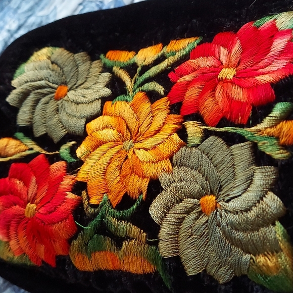 Velvet bag - Picture 2 of 8